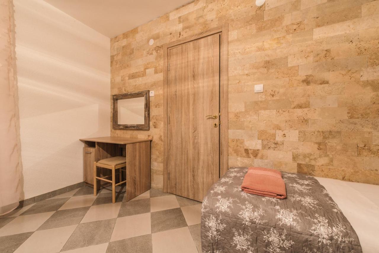 Rustic Villas Barlovic Ulcinj Exterior photo