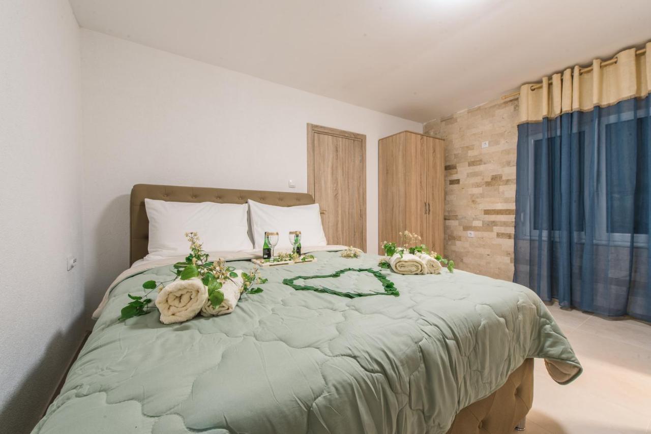 Rustic Villas Barlovic Ulcinj Exterior photo