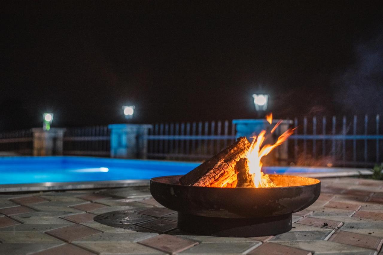 Rustic Villas Barlovic Ulcinj Exterior photo