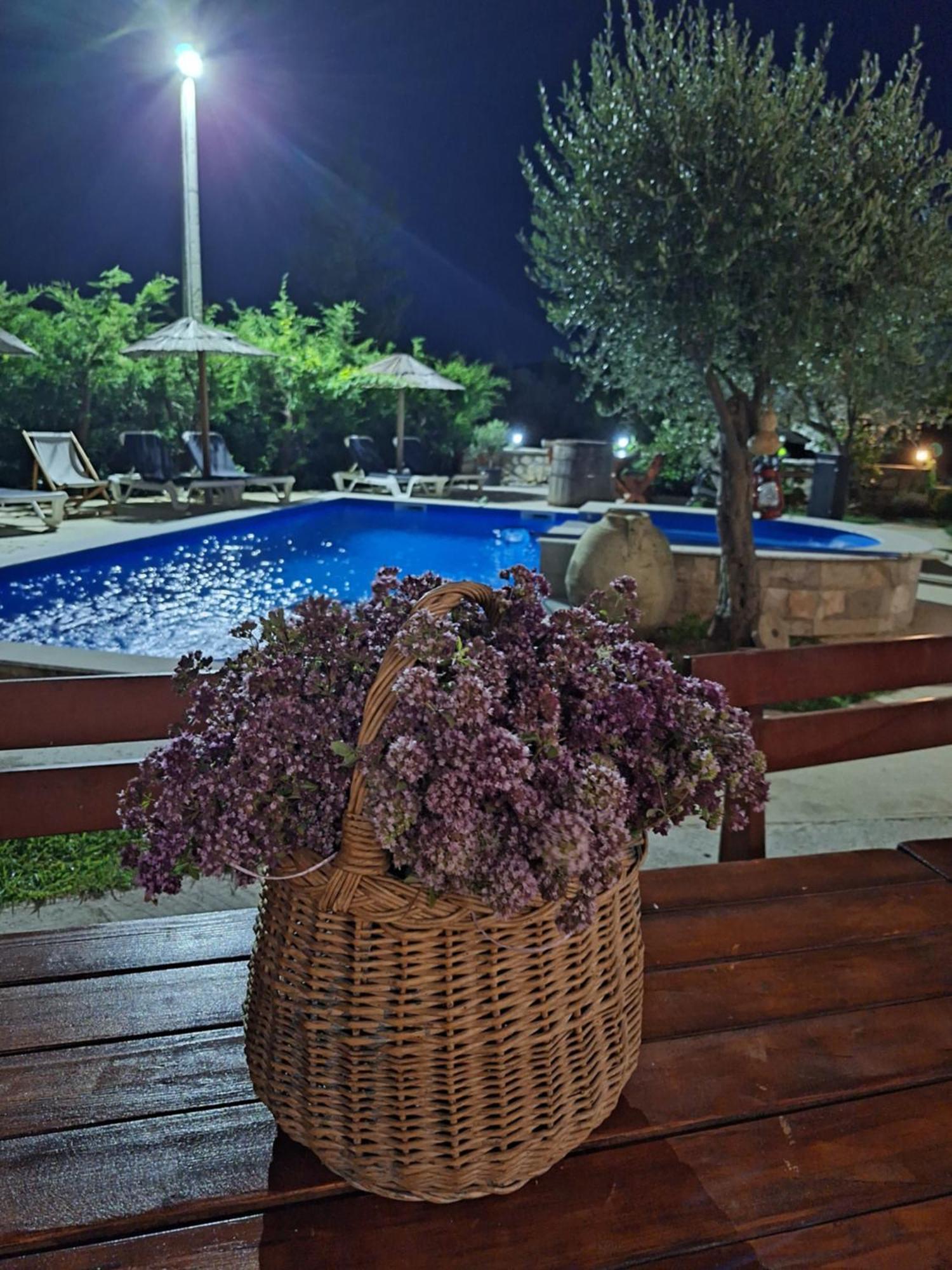 Rustic Villas Barlovic Ulcinj Exterior photo