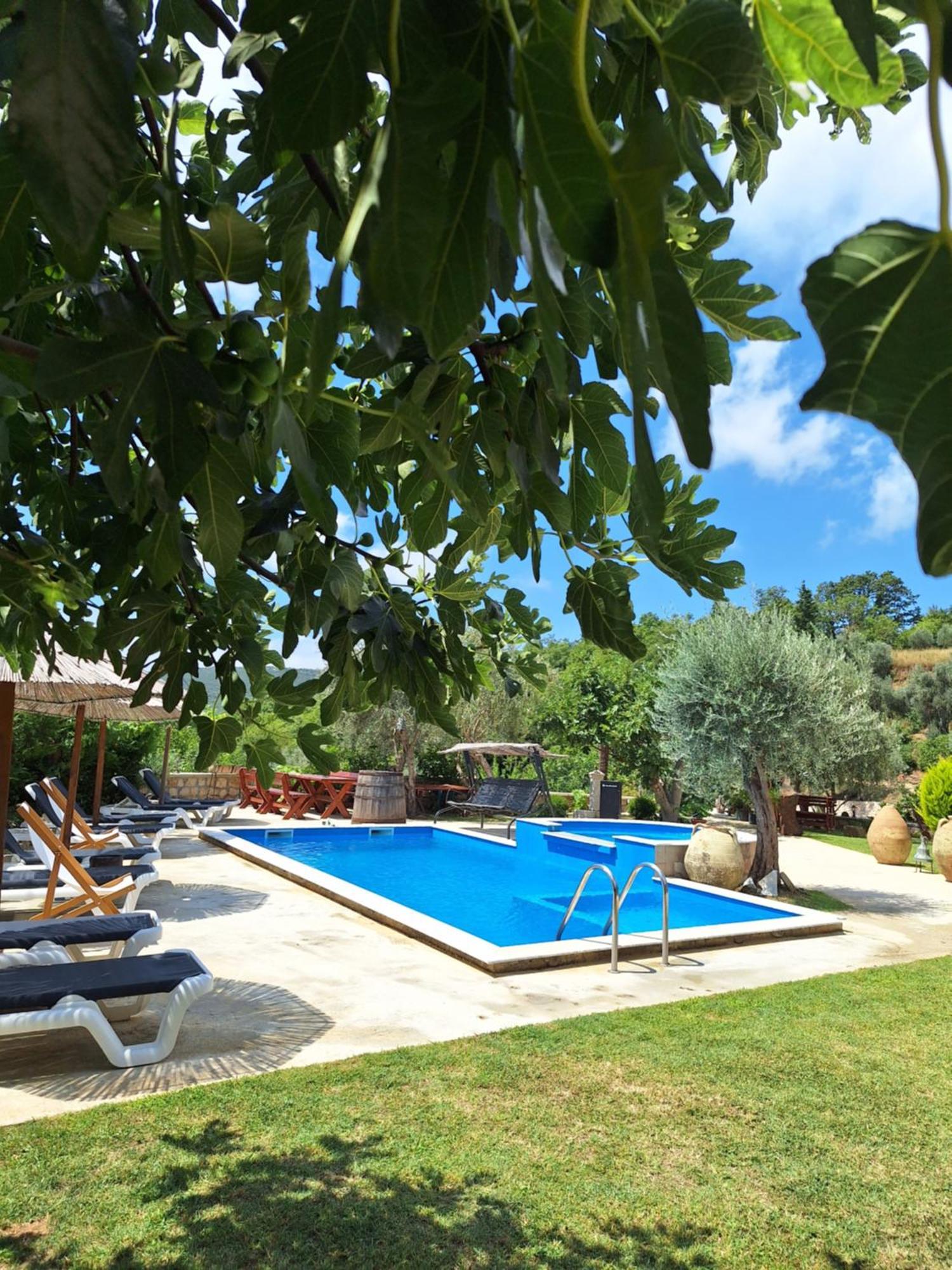 Rustic Villas Barlovic Ulcinj Exterior photo