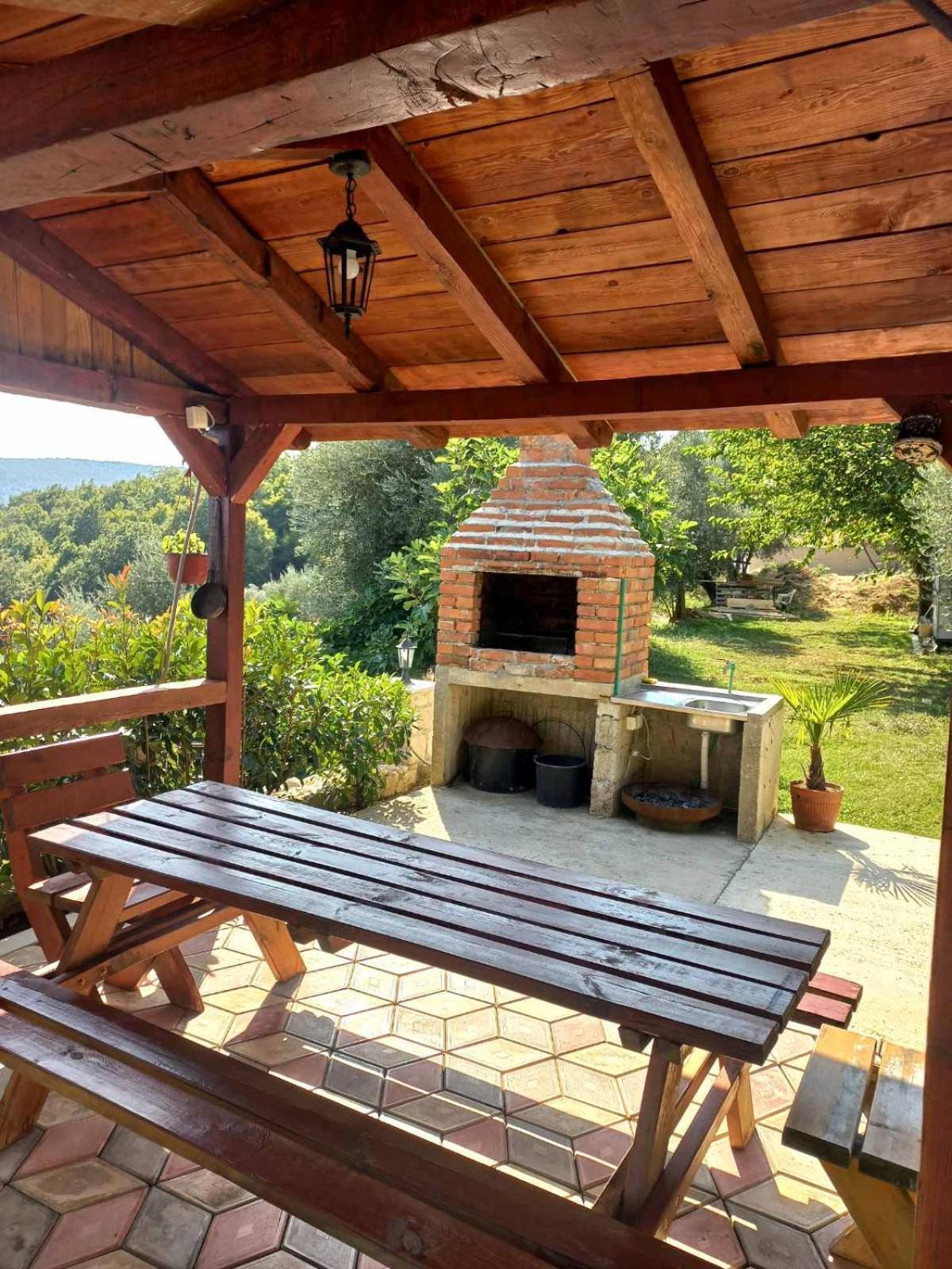 Rustic Villas Barlovic Ulcinj Exterior photo